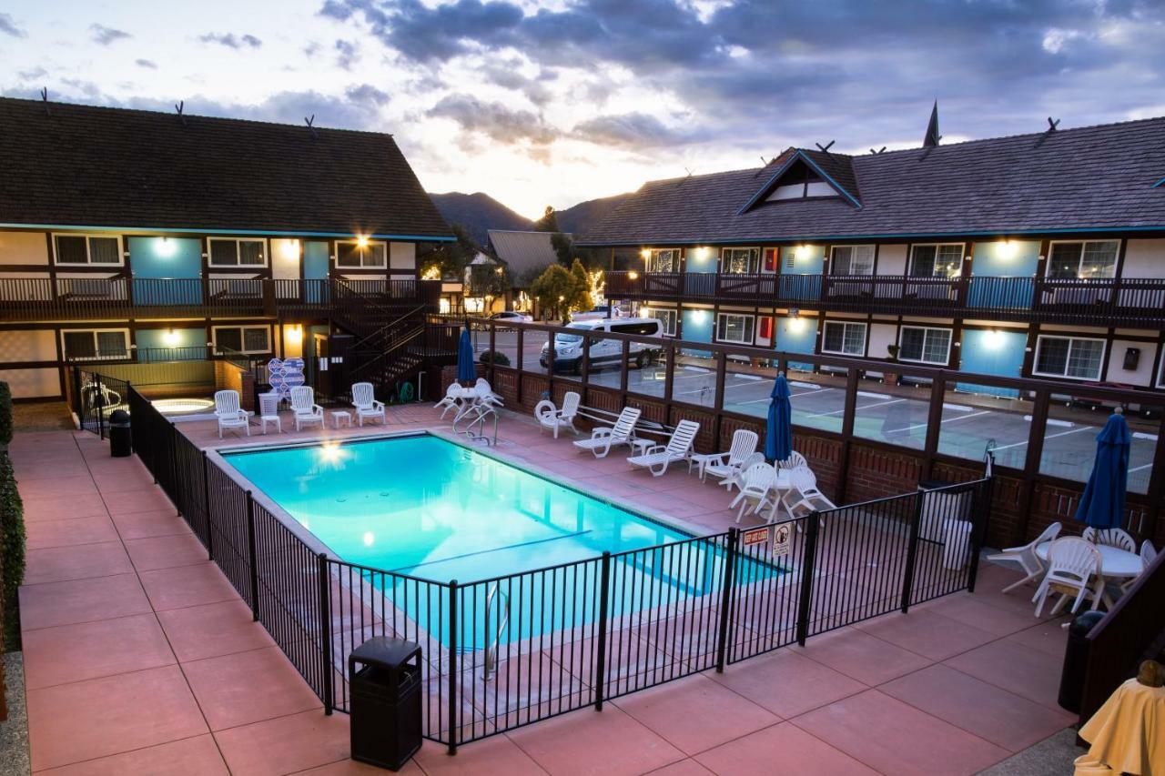 King Frederik Inn Solvang Esterno foto